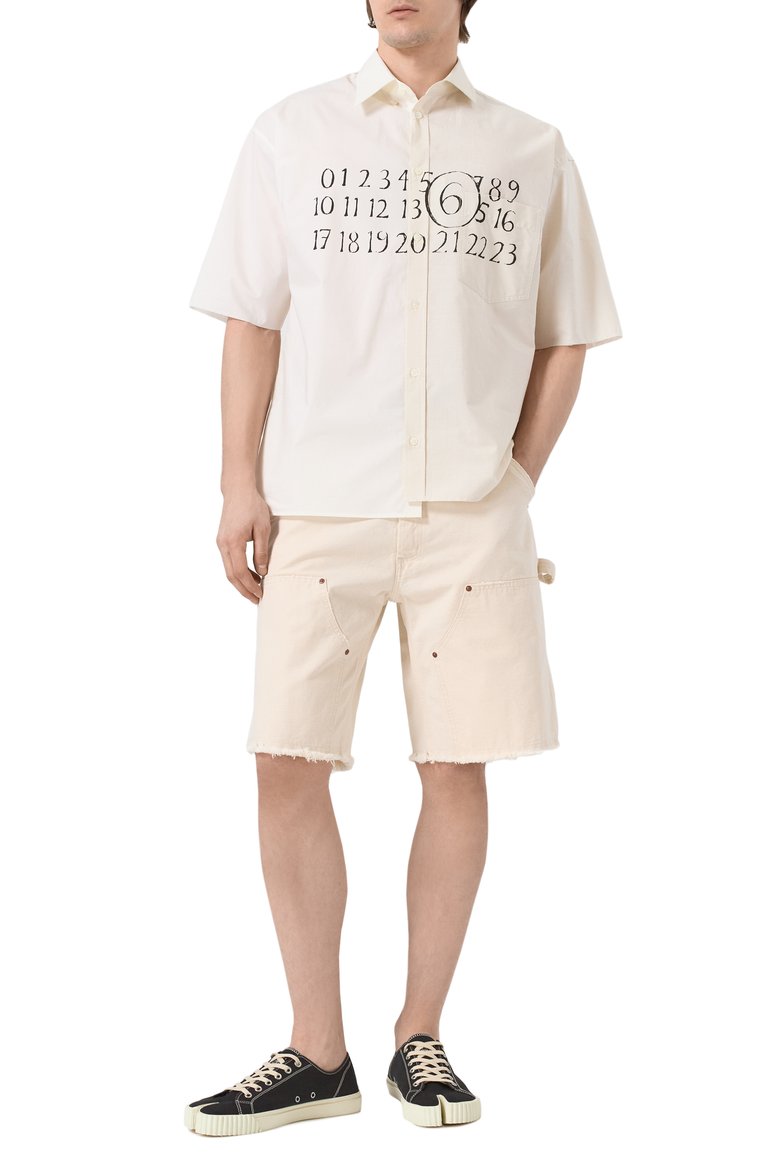 Мужские хлопковые шорты MAISON MARGIELA кремвого цвета, арт. S50MU0082/M35261 | Фото 2 (Материал сплава: Проставлено; Драгоценные камни: Проставлено; Длина Шорты М: До колена; Случай: Повседневный; Принт: Без принта; Материал внешний: Деним, Хлопок; Стили: Кэжуэл)