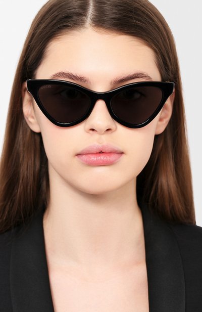 Солнцезащитные очки GUCCI черного цвета по цене 47950 руб., арт. GG0597 001, фото 2 Солнцезащитные очки GUCCI, арт. GG0597 001, фото 2
