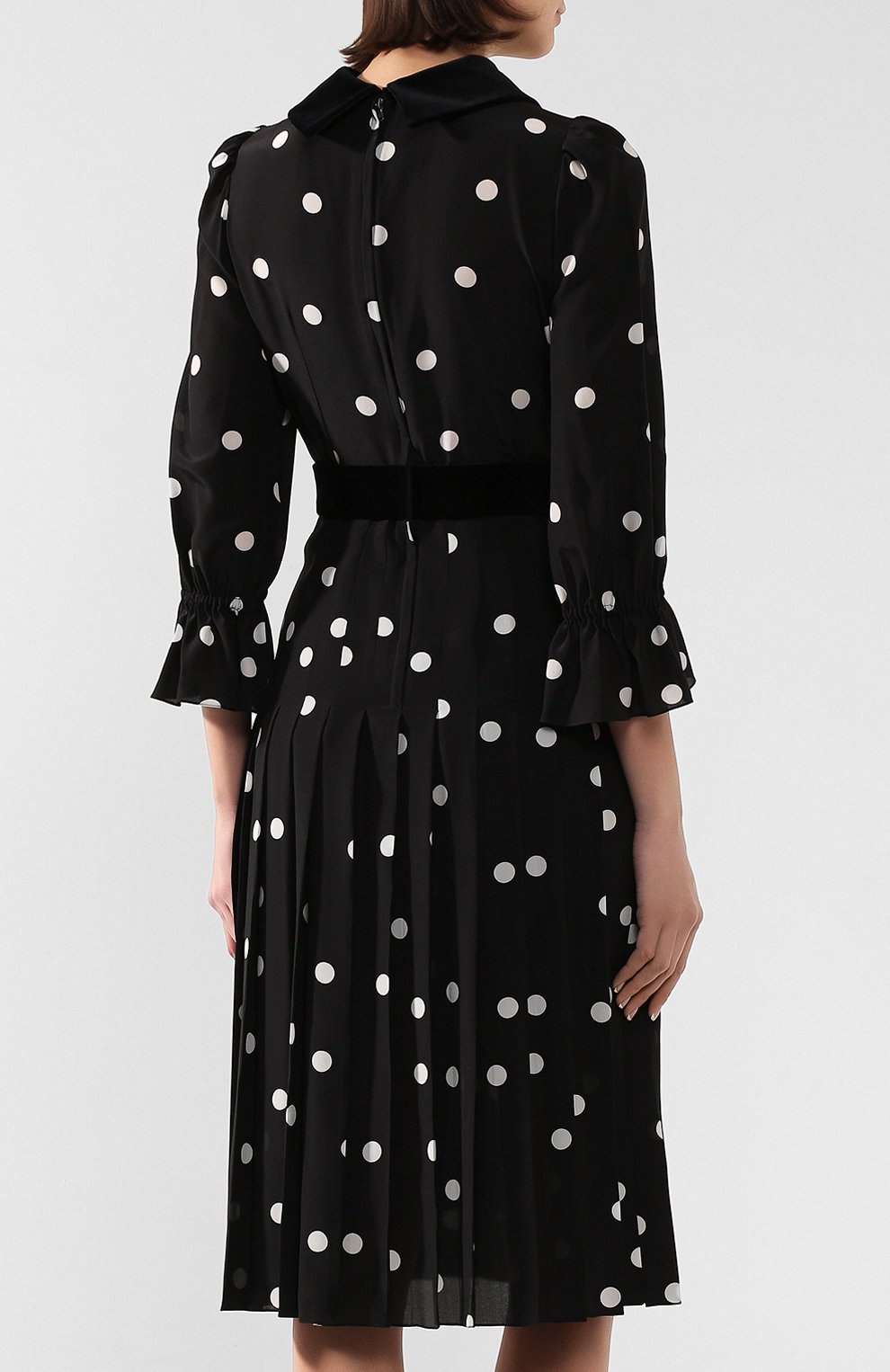 Платье в горох DOLCE & GABBANA черно-белого цвета по цене 220500 руб., арт. F6F5MT/HS15T, фото 4 Платье в горох DOLCE & GABBANA, арт. F6F5MT/HS15T, фото 4