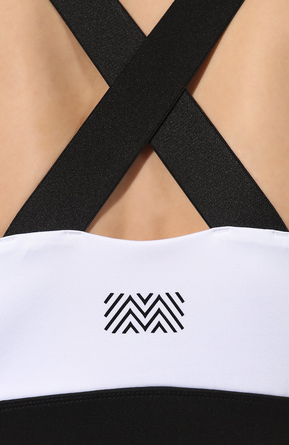 Спортивный топ MONREAL LONDON черного цвета по цене 9950 руб., арт. 101004.267, фото 5 Спортивный топ MONREAL LONDON, арт. 101004.267, фото 5