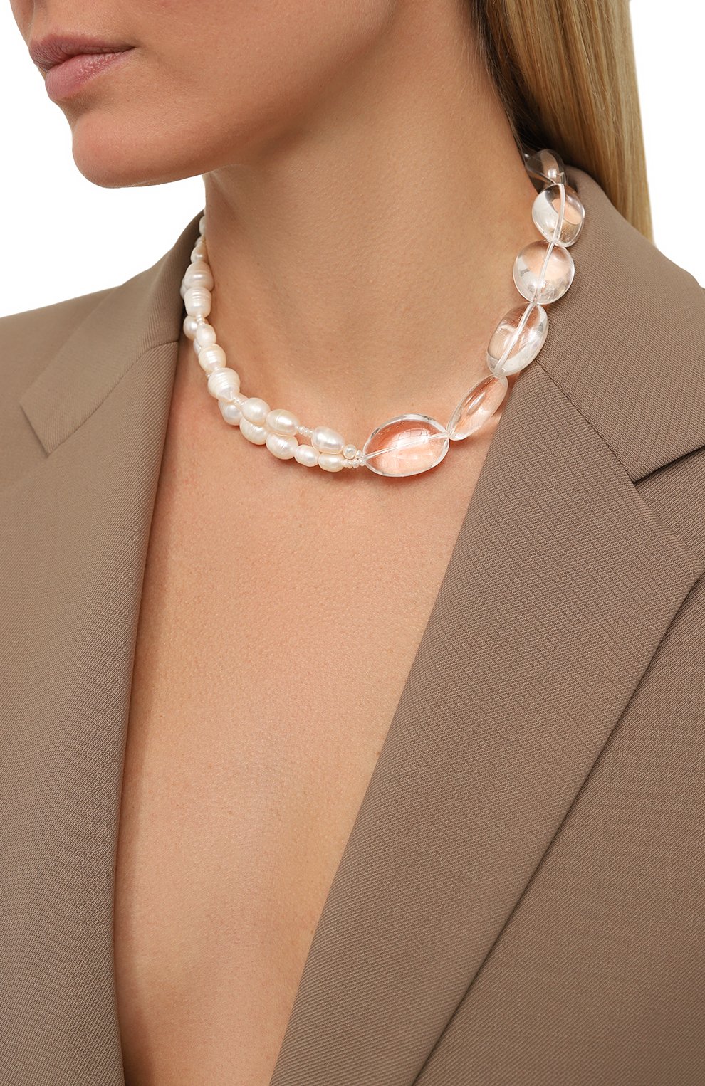 Колье VIEN белого цвета по цене 25870 руб., арт. 2323-101, фото 2 Колье VIEN, арт. 2323-101, фото 2