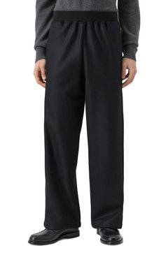 Мужские шерстяные брюки JIL SANDER черного цвета, арт. J61KA0043/J40045 | Фото 3 (Материал внешний: Шерсть; Материал сплава: Проставлено; Драгоценные камни: Проставлено; Длина (брюки, джинсы): Стандартные; Стили: Спорт-шик; Случай: Повседневный; Силуэт М (брюки): Прямые)