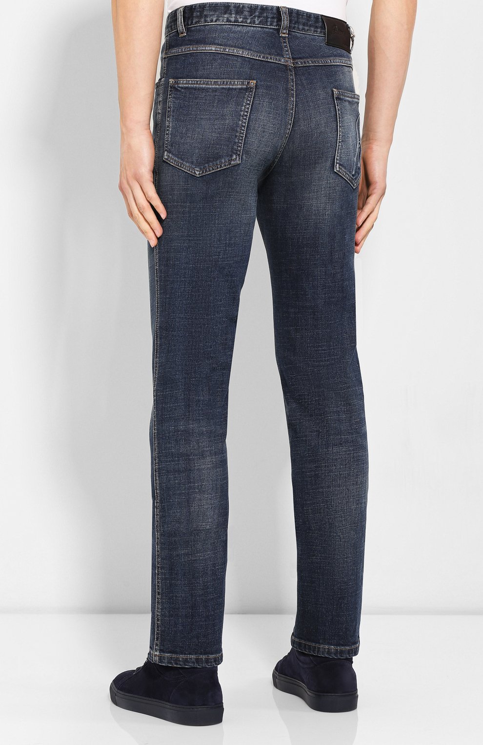 Джинсы BRIONI синего цвета по цене 76400 руб., арт. SPNJ00/08D13/STELVI0, фото 4 Джинсы BRIONI, арт. SPNJ00/08D13/STELVI0, фото 4