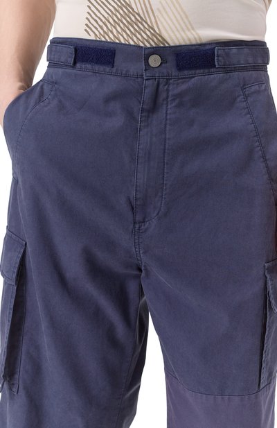 Шорты MM6 темно-синего цвета по цене 95050 руб., арт. SH0MU0015/M35369, фото 5 Шорты MM6, арт. SH0MU0015/M35369, фото 5