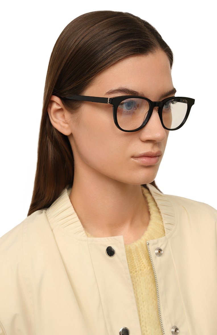 Женские оправа SAINT LAURENT черного цвета, арт. SL M111 001 | Фото 2 (Региональные ограничения белый список (Axapta Mercury): Не проставлено; Нос: Не проставлено; Тип очков: Оправа; Материал: Пластик; Кросс-КТ: С/з-унисекс; Очки форма: Квадратные; Оптика Гендер: оптика-унисекс)