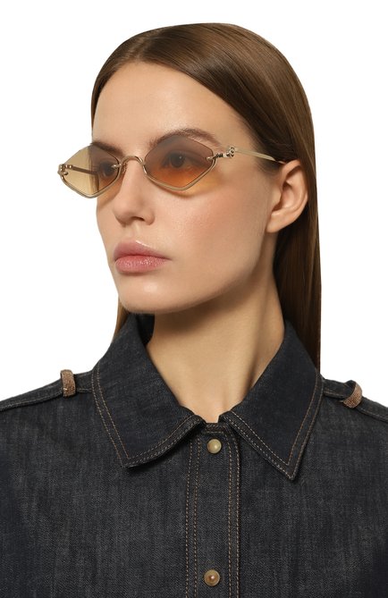 Женские солнцезащитные очки GUCCI коричневого цвета, арт. GG1604S 003 | Фото 2 (Региональные ограничения белый список (Axapta Mercury): Не проставлено; Нос: Не проставлено)