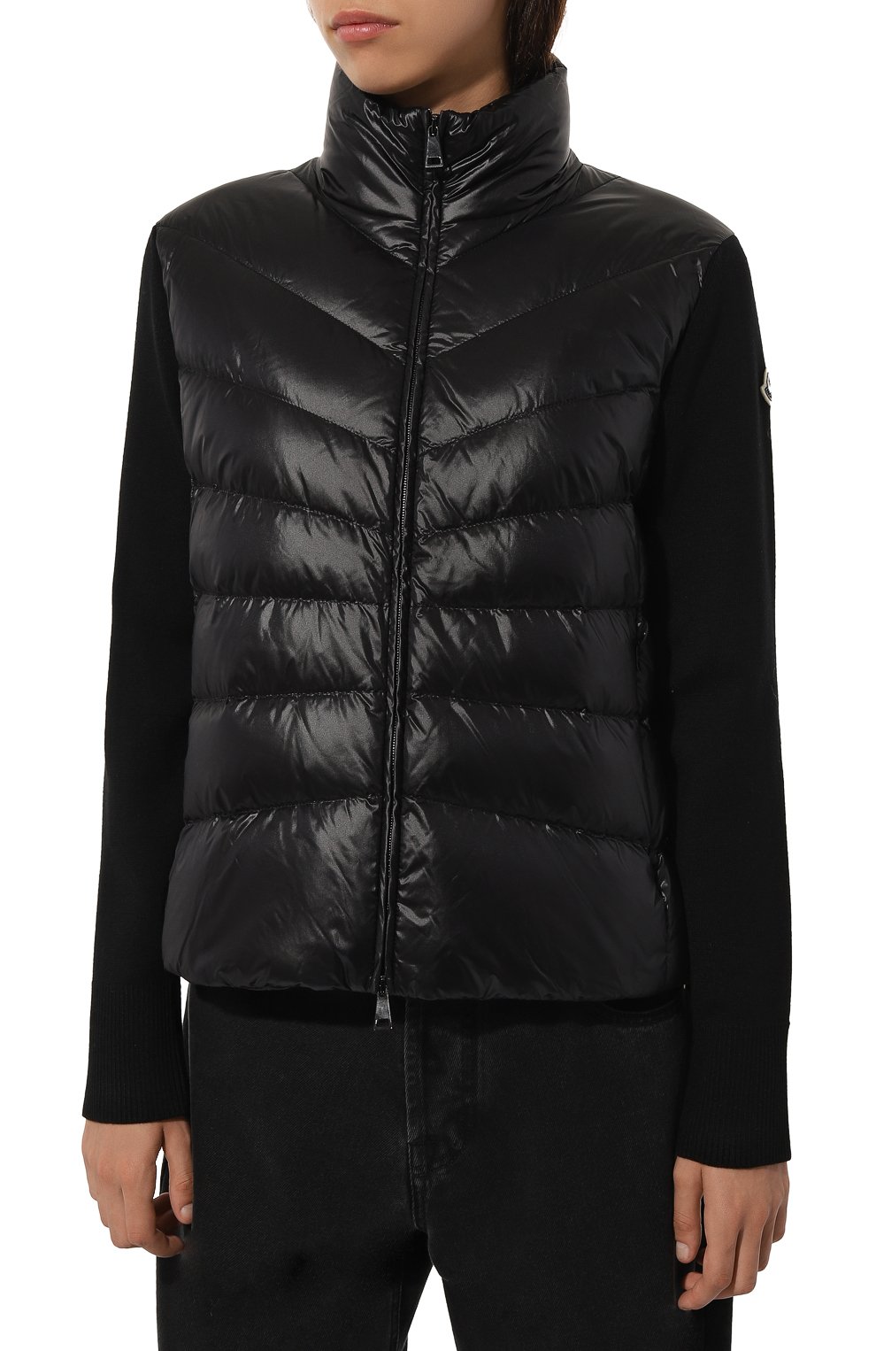 Пуховая куртка MONCLER черного цвета по цене 126000 руб., арт. 9B000-24-M1131, фото 3 Пуховая куртка MONCLER, арт. 9B000-24-M1131, фото 3
