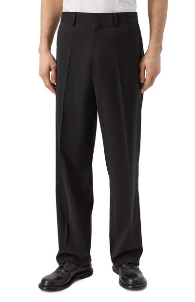 Шерстяные брюки MOSCHINO черного цвета по цене 69950 руб., арт. A0305/0217, фото 3 Шерстяные брюки MOSCHINO, арт. A0305/0217, фото 3