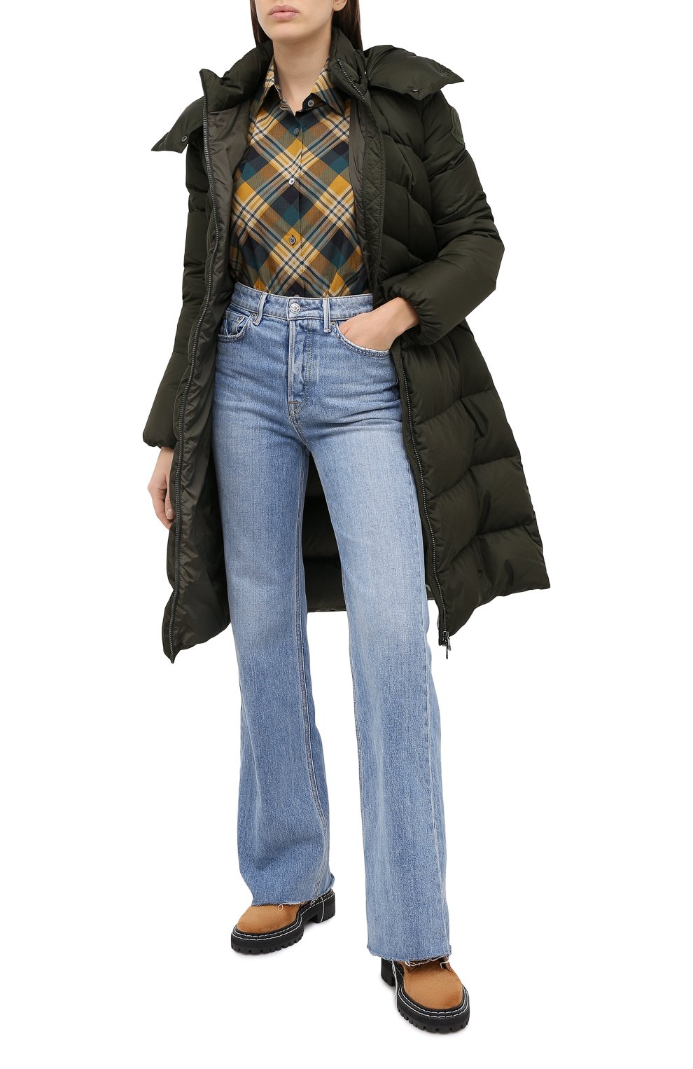 Пуховик MONCLER хаки цвета по цене 163000 руб., арт. F2-093-1D507-00-C0068, фото 3 Пуховик MONCLER, арт. F2-093-1D507-00-C0068, фото 3