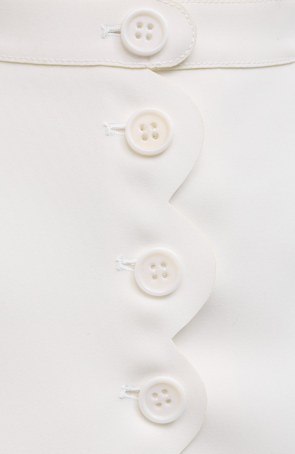 Юбка-шорты REDVALENTINO белого цвета по цене 39950 руб., арт. VR3RFE30/1FR, фото 5 Юбка-шорты REDVALENTINO, арт. VR3RFE30/1FR, фото 5