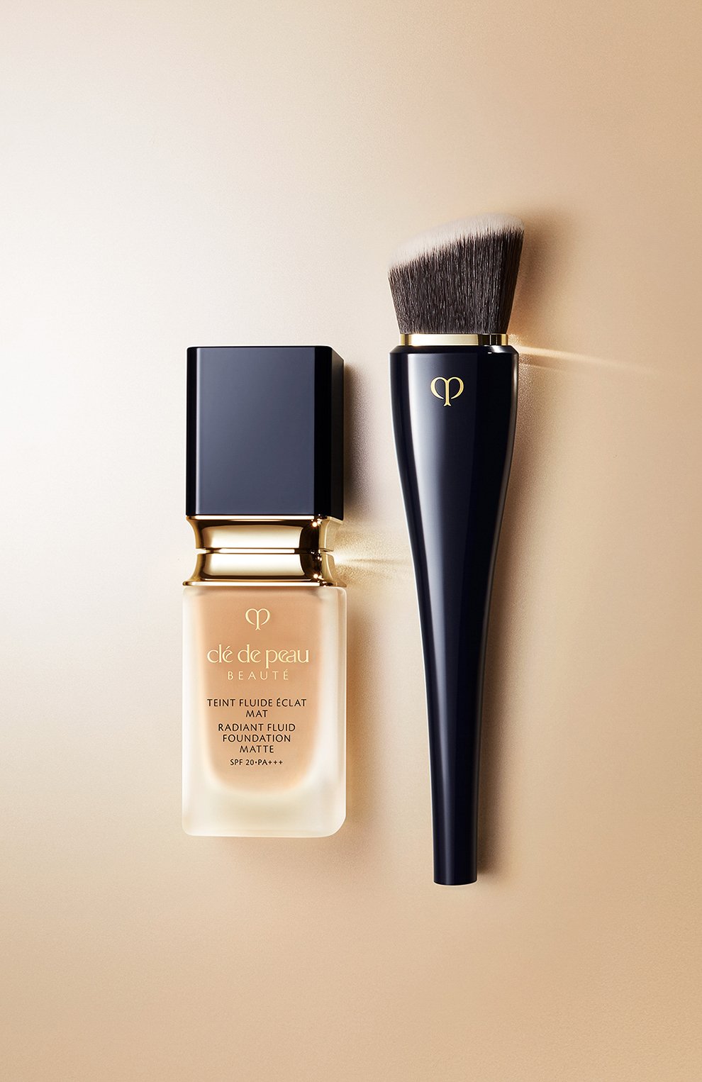 Кисть для создания легкого покрытия CLÉ DE PEAU BEAUTÉ, арт. 16185CP, фото 2