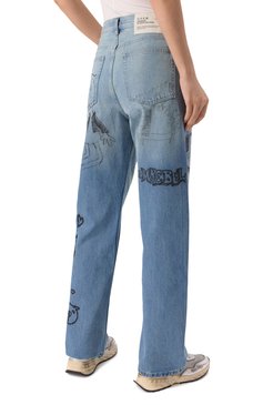 Женские джинсы DOMREBEL голубого цвета, арт. BEAKER B00TCUT JEANS | Фото 4 (Материал сплава: Проставлено; Драгоценные камни: Проставлено; Длина (брюки, джинсы): Стандартные; Стили: Гранж; Материал внешний: Деним, Хлопок; Детали: Делаве, Декор; Кросс-КТ: Деним; Силуэт Ж (брюки и джи�нсы): Прямые)