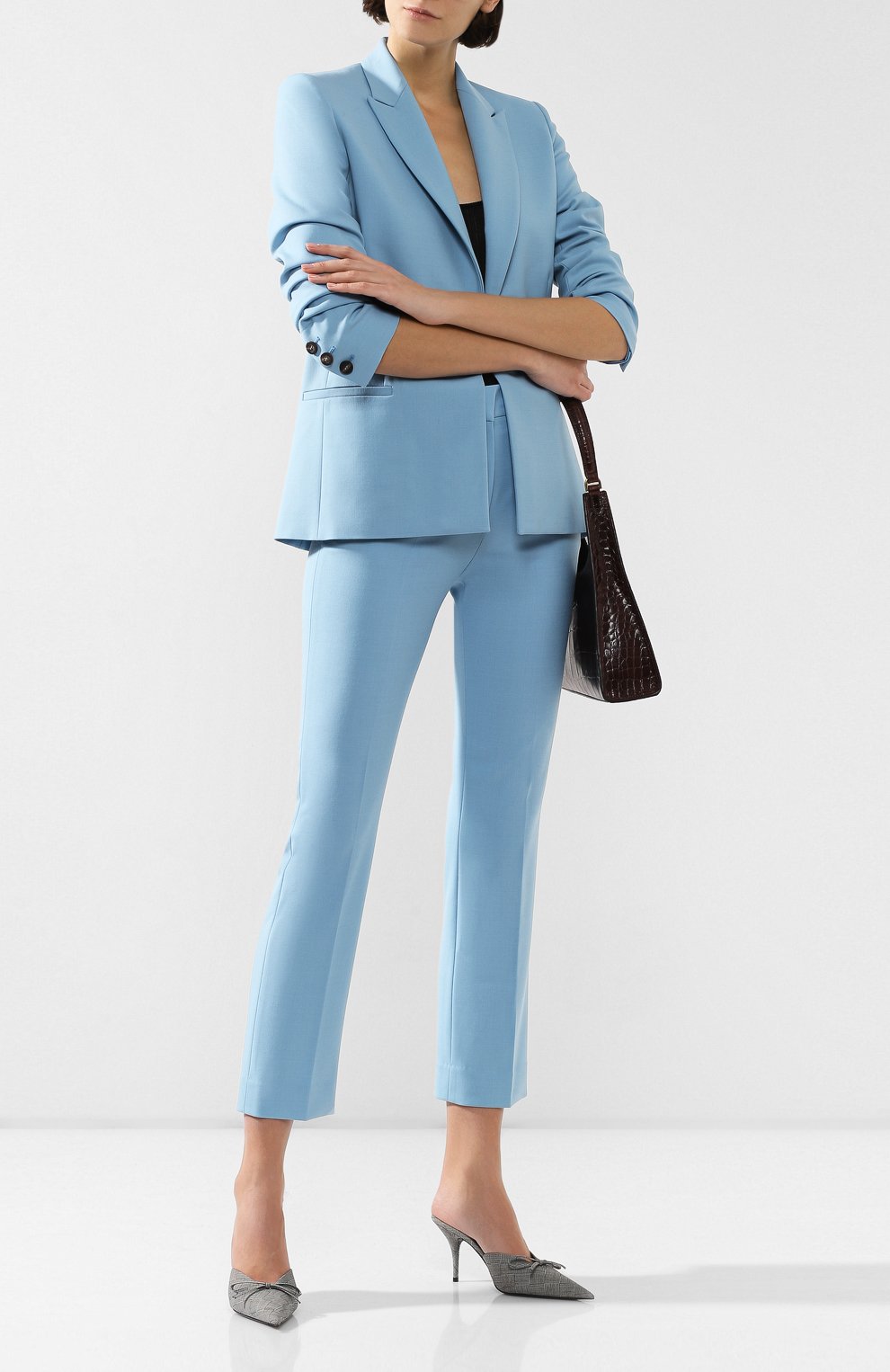 Брюки VICTORIA, VICTORIA BECKHAM голубого цвета по цене 29550 руб., арт. 2419WTR000091A, фото 2 Брюки VICTORIA, VICTORIA BECKHAM, арт. 2419WTR000091A, фото 2