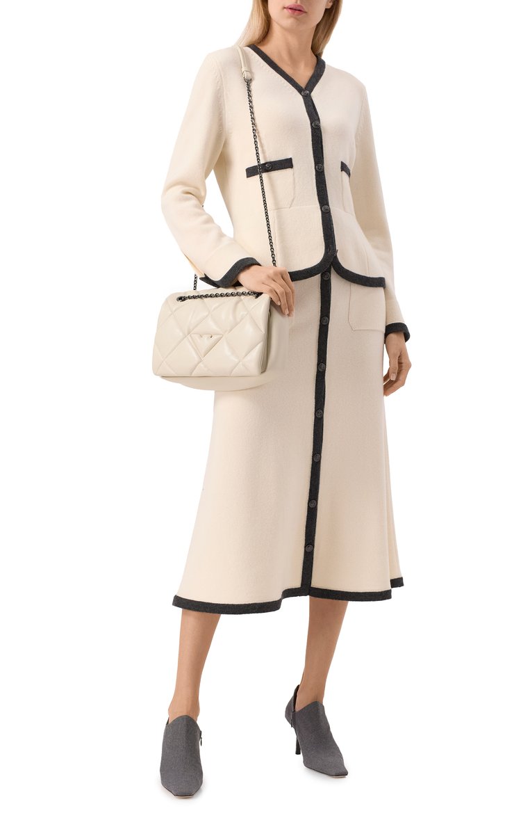 Женская сумка EMPORIO ARMANI кремового цвета, арт. Y3B208/YWJ8I | Фото 7 (Материал: Текстиль; Размер: medium; Ремень/цепочка: На ремешке)