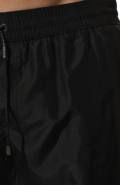 Плавки-шорты DOLCE & GABBANA черного цвета по цене 46600 руб., арт. M4E45T/0N006, фото 4 Плавки-шорты DOLCE & GABBANA, арт. M4E45T/0N006, фото 4
