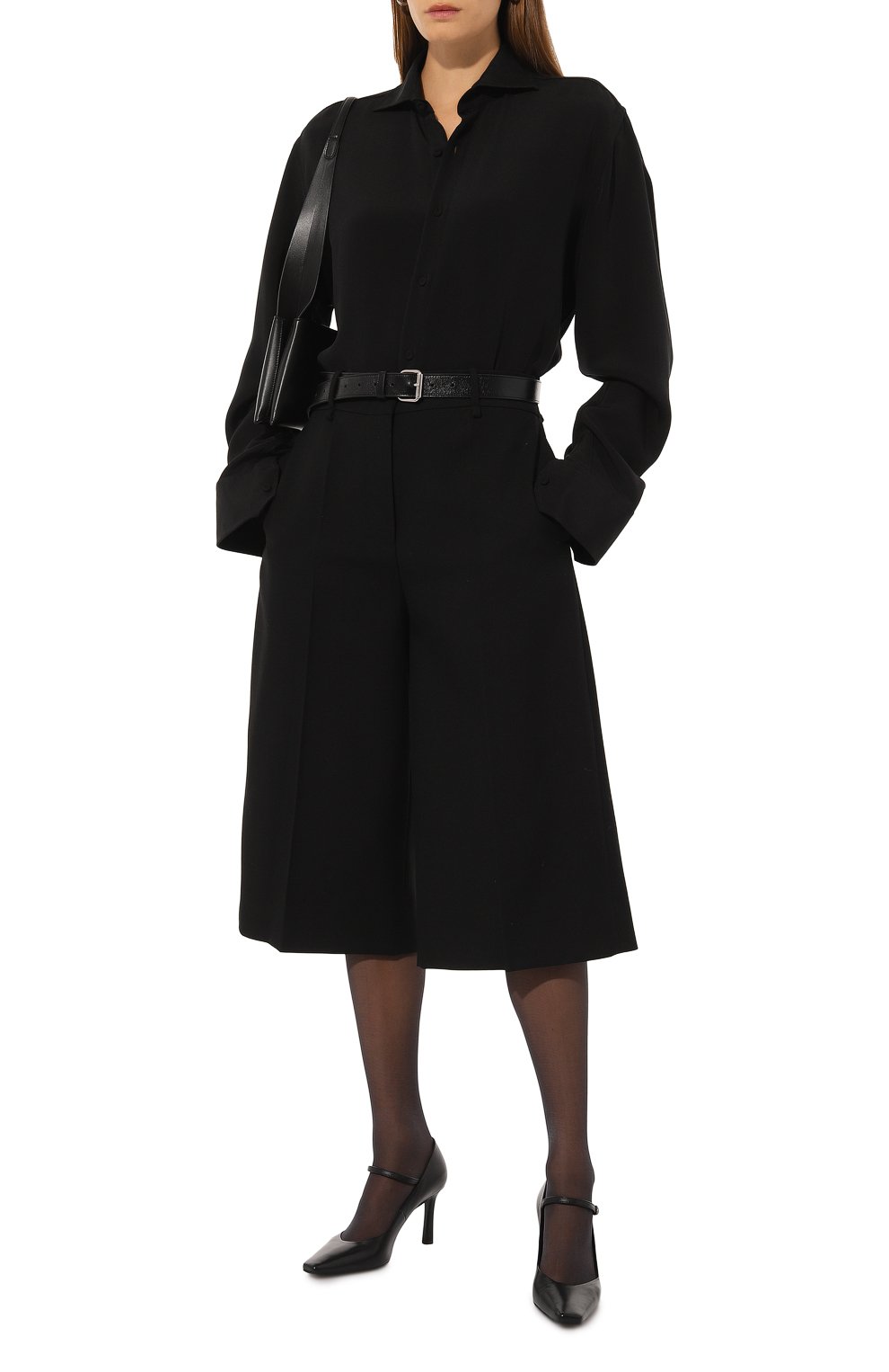 Шелковая блузка ARMARIUM черного цвета по цене 108000 руб., арт. ARMFWT010/SE02, фото 2 Шелковая блузка ARMARIUM, арт. ARMFWT010/SE02, фото 2