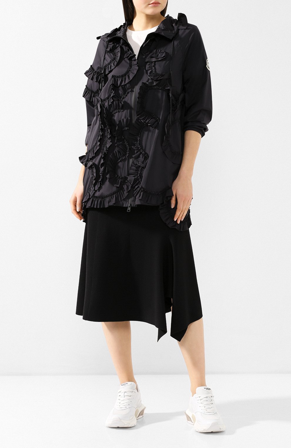 Куртка 4 moncler simone rocha MONCLER GENIUS черного цвета по цене 89300 руб., арт. E1-09W-47003-05-C0047, фото 2 Куртка 4 moncler simone rocha MONCLER GENIUS, арт. E1-09W-47003-05-C0047, фото 2