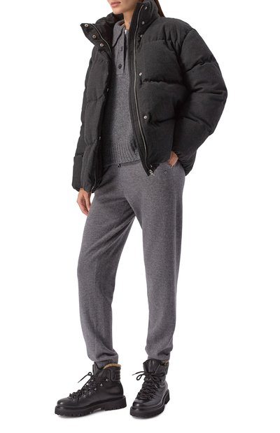 Пуховик HUGO темно-серого цвета по цене 47950 руб., арт. 50547223, фото 2 Пуховик HUGO, арт. 50547223, фото 2