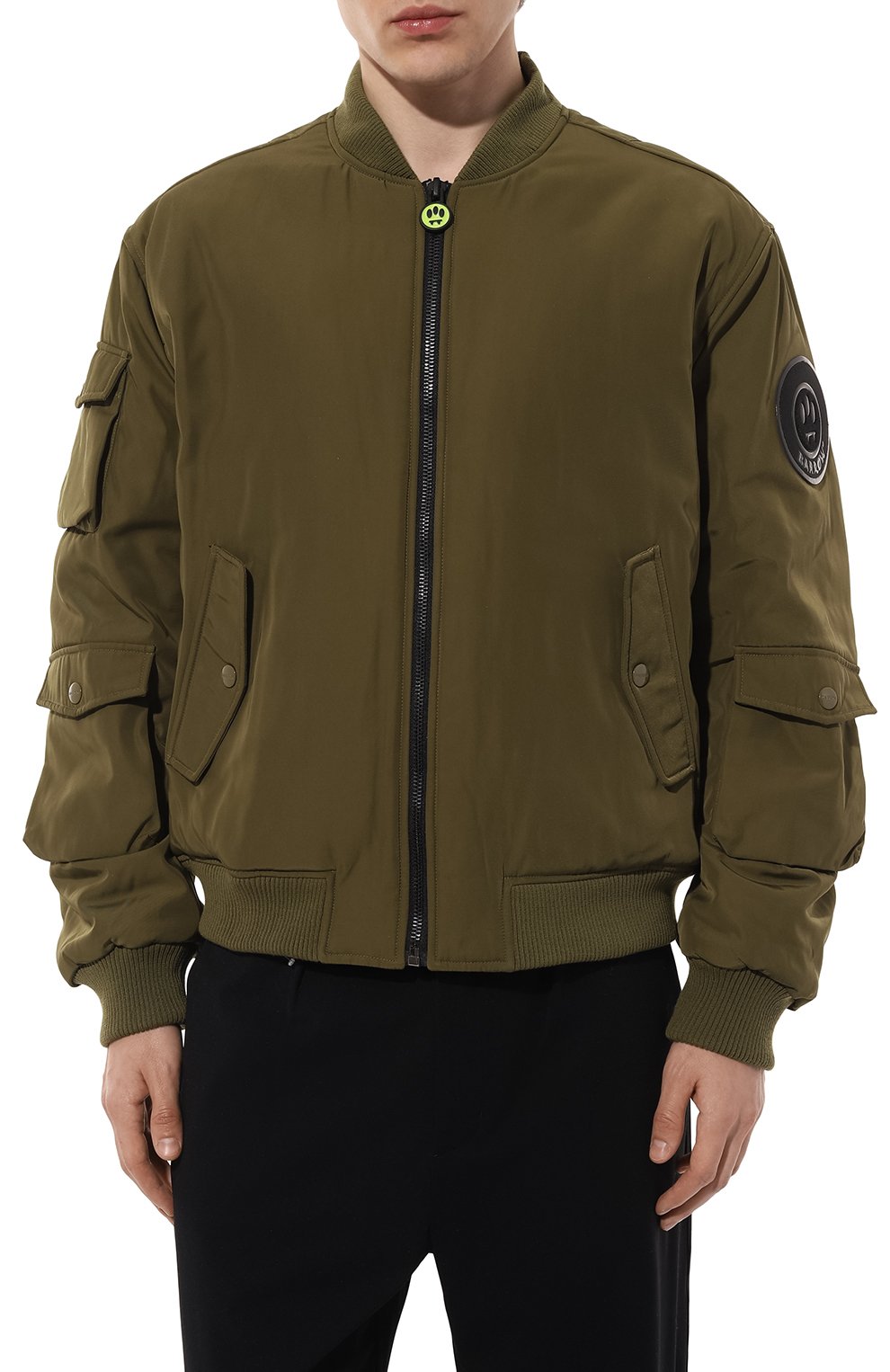 Утепленный бомбер BARROW хаки цвета по цене 43950 руб., арт. F4BWMAJK003, фото 3 Утепленный бомбер BARROW, арт. F4BWMAJK003, фото 3