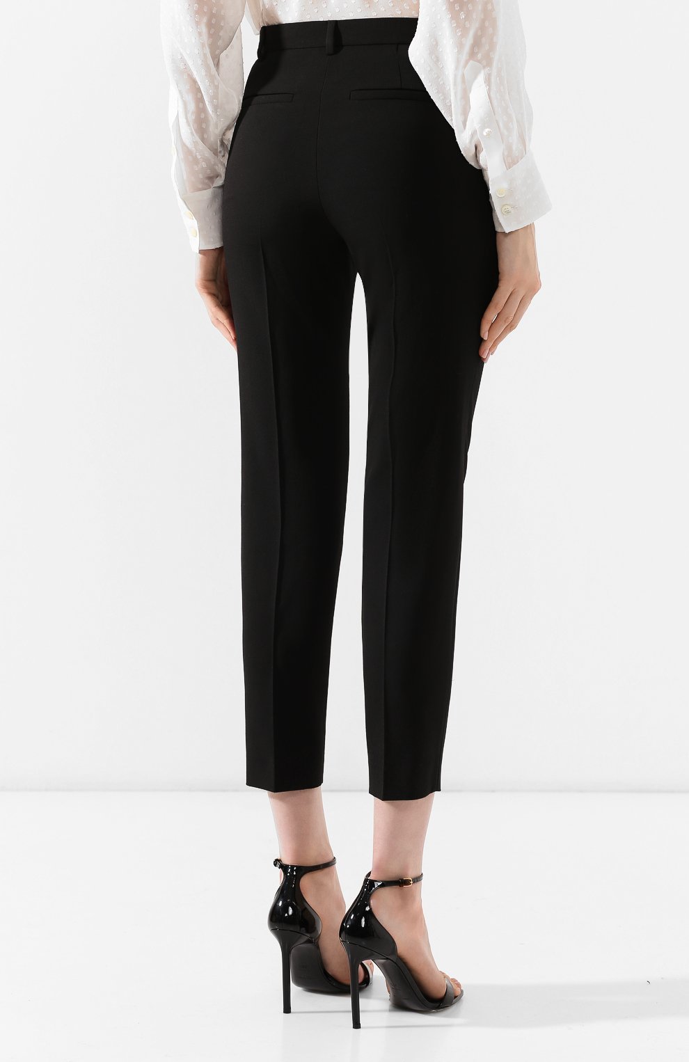 Укороченные брюки REDVALENTINO черного цвета по цене 21750 руб., арт. SR3RB0B0/00J, фото 4 Укороченные брюки REDVALENTINO, арт. SR3RB0B0/00J, фото 4