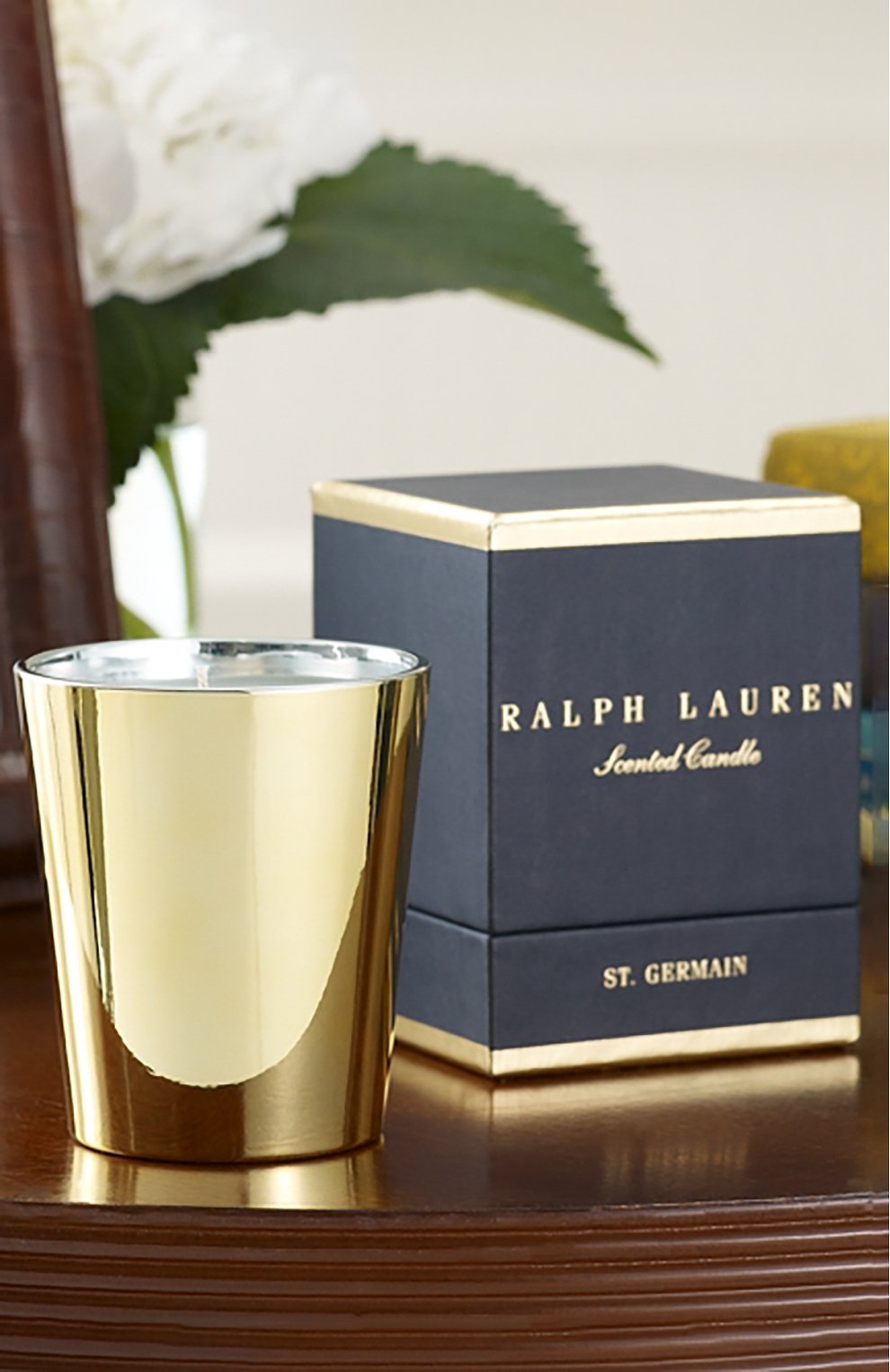 Свеча RALPH LAUREN золотого цвета по цене 6425 руб., арт. 684556815001, фото 2 Свеча RALPH LAUREN, арт. 684556815001, фото 2