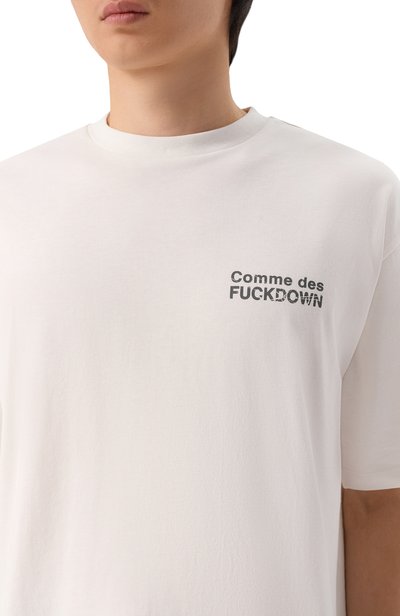 Хлопковая футболка COMME DES FUCKDOWN белого цвета по цене 6995 руб., арт. CFABU00042, фото 5 Хлопковая футболка COMME DES FUCKDOWN, арт. CFABU00042, фото 5