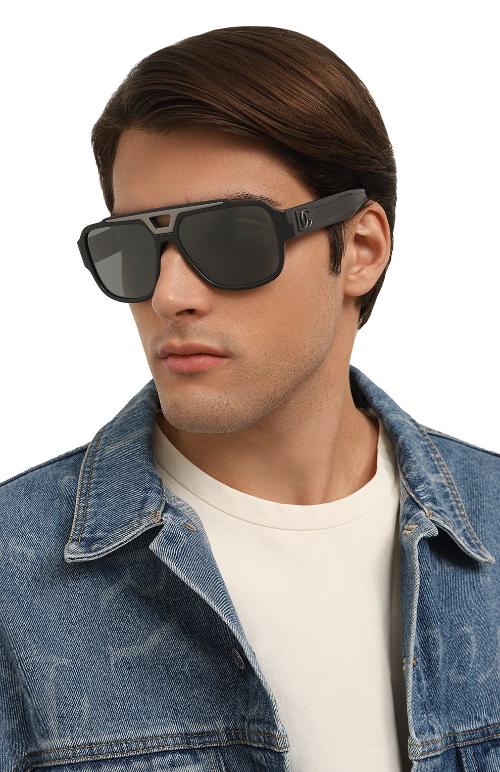 Солнцезащитные очки DOLCE & GABBANA серого цвета по цене 48450 руб., арт. 4389-30906G, фото 2 Солнцезащитные очки DOLCE & GABBANA, арт. 4389-30906G, фото 2