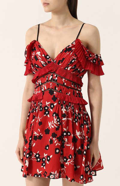 Приталенное мини-платье с оборками и открытыми плечами SELF-PORTRAIT красного цвета по цене 28750 руб., арт. SP16-091S, фото 3 Приталенное мини-платье с оборками и открытыми плечами SELF-PORTRAIT, арт. SP16-091S, фото 3