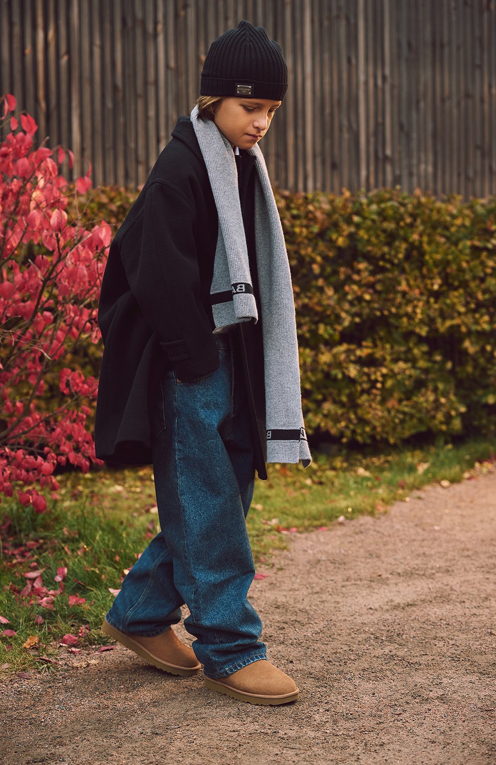 Шерстяная шапка DOLCE & GABBANA черного цвета по цене 19950 руб., арт. LBKH82/JCVD6, фото 4 Шерстяная шапка DOLCE & GABBANA, арт. LBKH82/JCVD6, фото 4