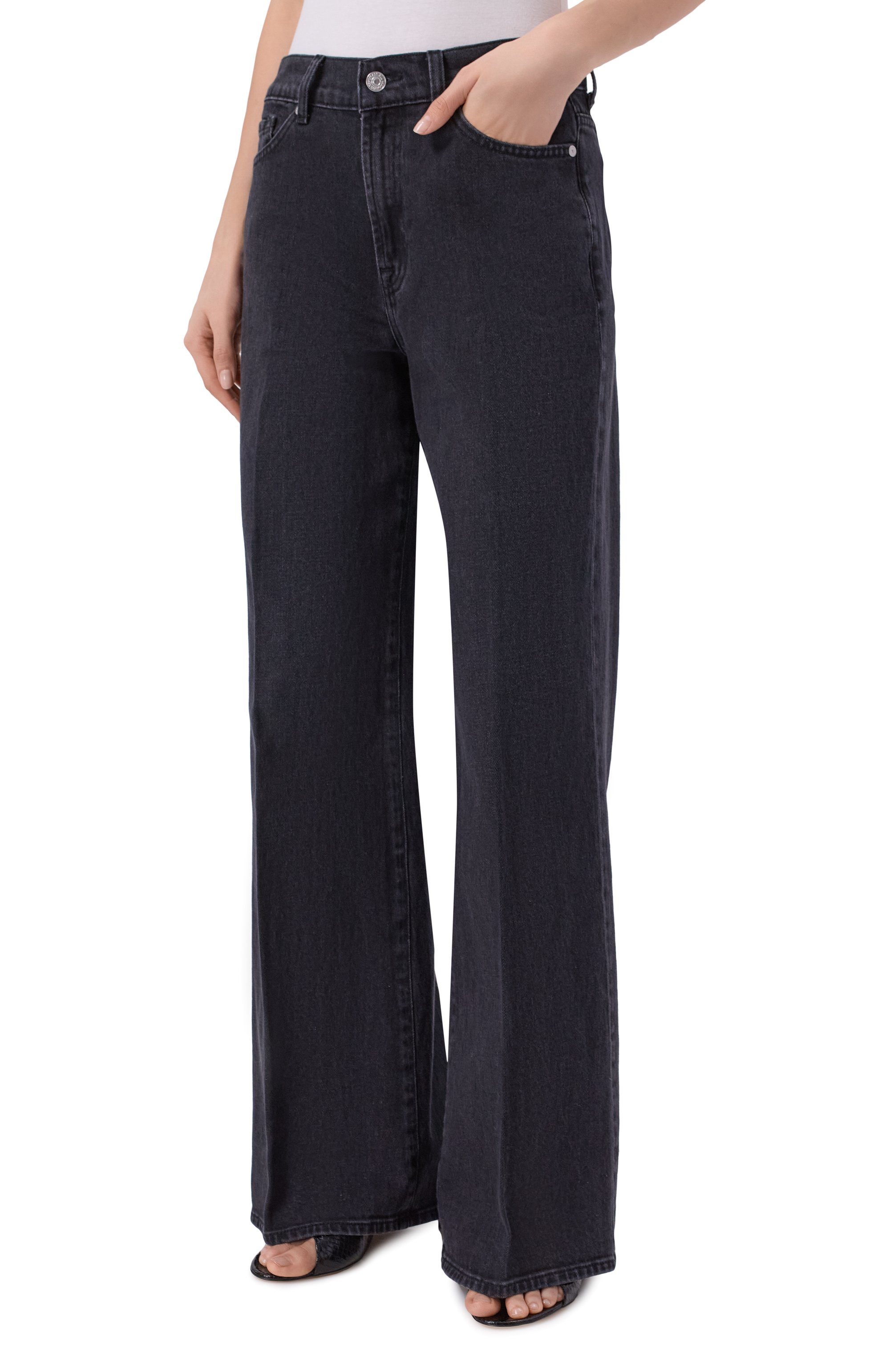 Джинсы lotta tailorless 7 FOR ALL MANKIND черного цвета по цене 32950 руб., арт. 7U8E0C31-3PH, фото 3 Джинсы lotta tailorless 7 FOR ALL MANKIND, арт. 7U8E0C31-3PH, фото 3