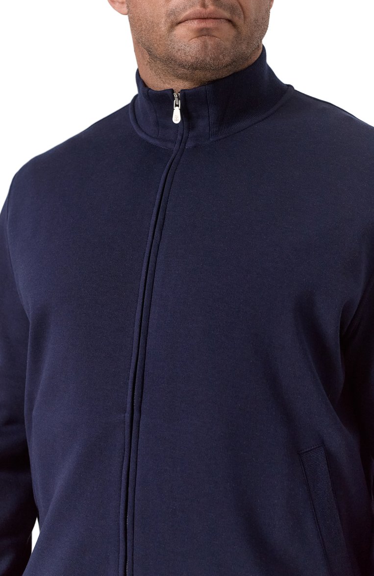 Мужской толстовка из хлопка и кашемира BRUNELLO CUCINELLI темно-синего цвета, арт. MM8319089G | Фото 5 (Длина (для топов): Удлиненные; Материал внешний: Хлопок; Рукава: Длинные; Стили: Кэжуэл; Мужское Кросс-КТ: Толстовка-одежда; Автоматизация ТО: Проставлено; Автоматизация состава: Проставлено; Размерность: Идёт в размер)