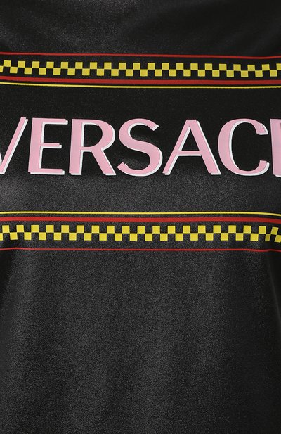 Футболка с логотипом бренда VERSACE черного цвета по цене 53800 руб., арт. A82664/A227601, фото 5 Футболка с логотипом бренда VERSACE, арт. A82664/A227601, фото 5