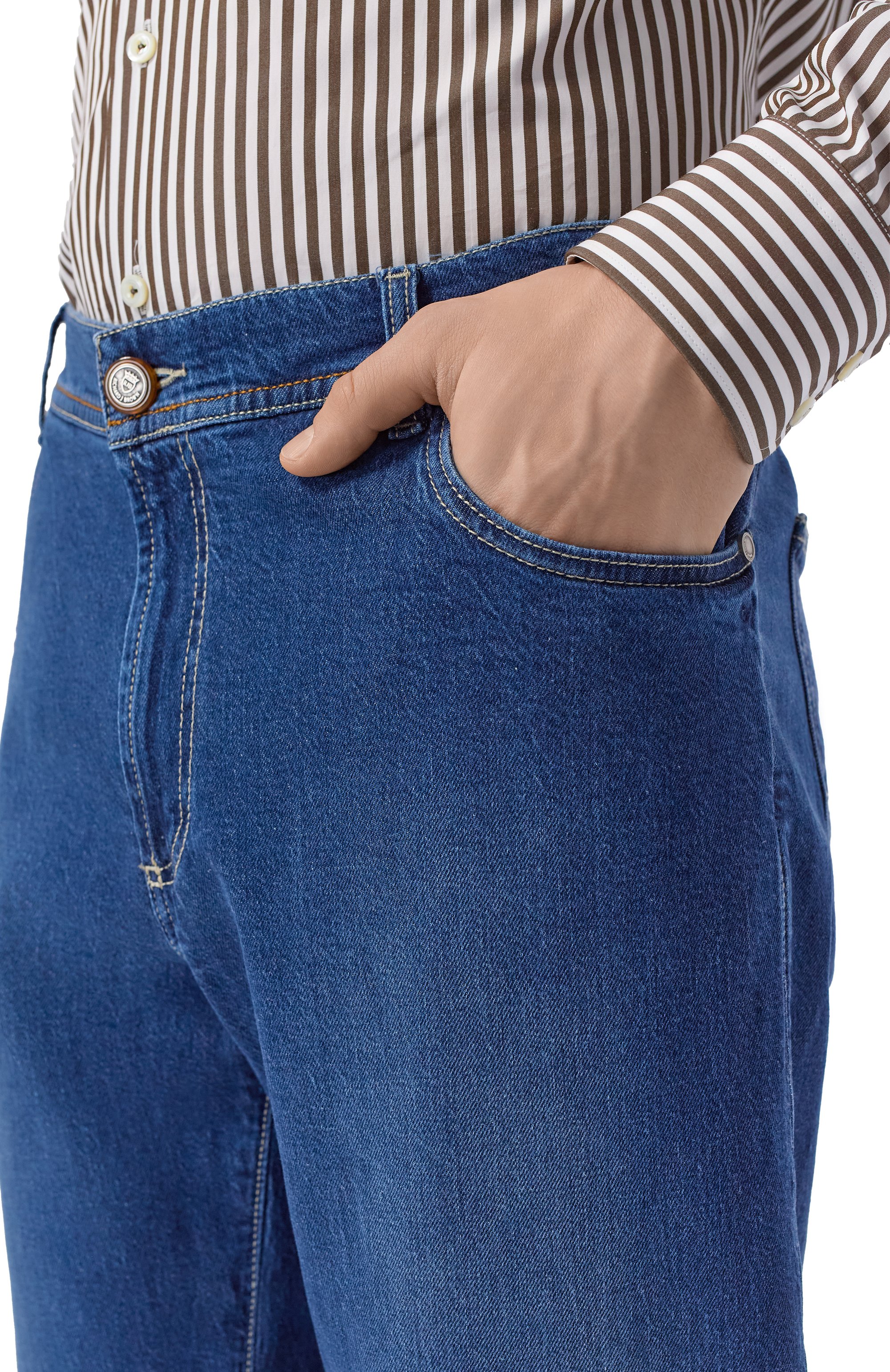 Джинсы atene RICHARD J. BROWN синего цвета по цене 59650 руб., арт. ATENE Z/T66, фото 5 Джинсы atene RICHARD J. BROWN, арт. ATENE Z/T66, фото 5