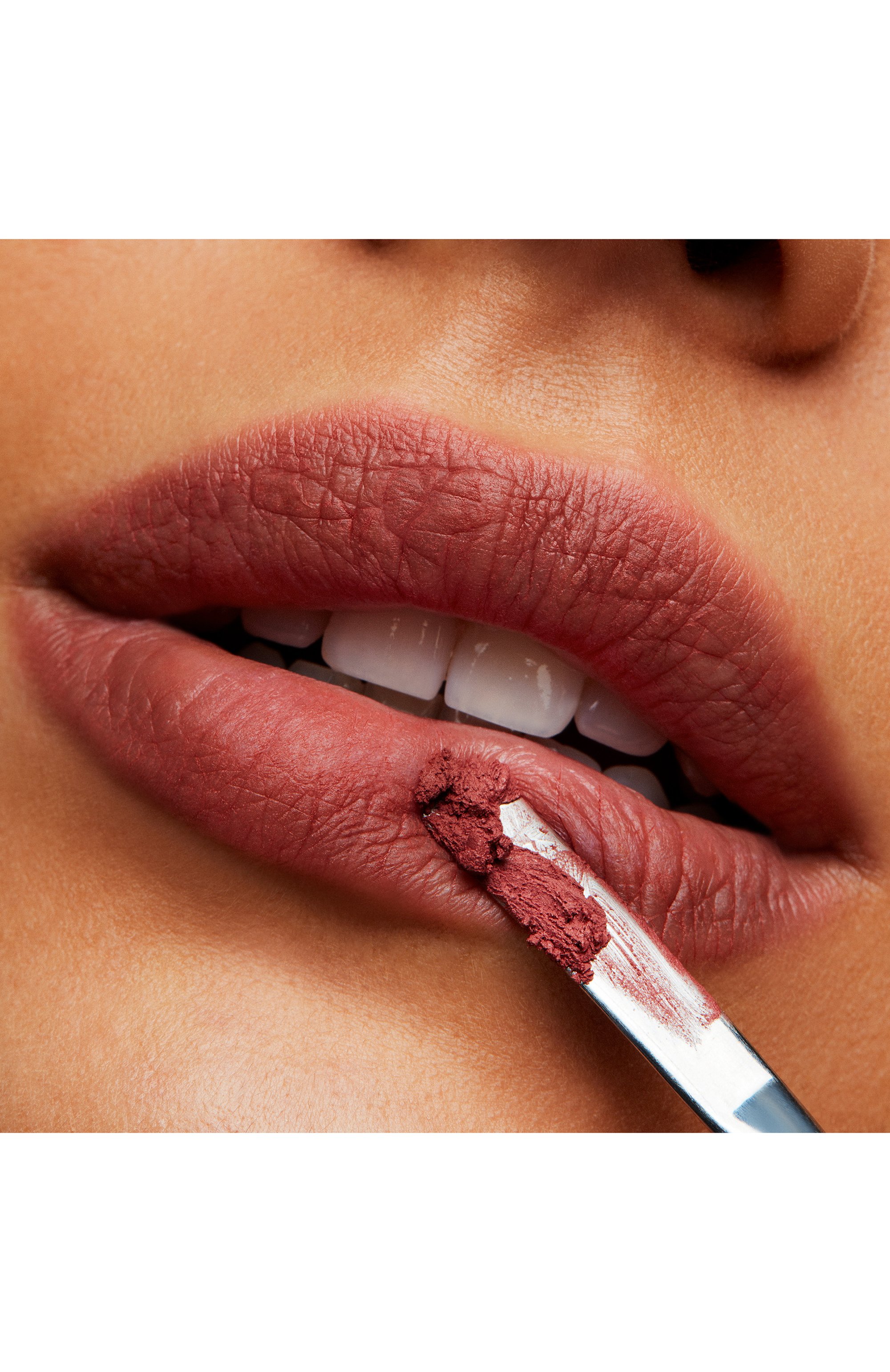 Губная помада powder kiss lipstick, оттенок sultry move (3g) MAC, арт. S4K0-36, фото 5