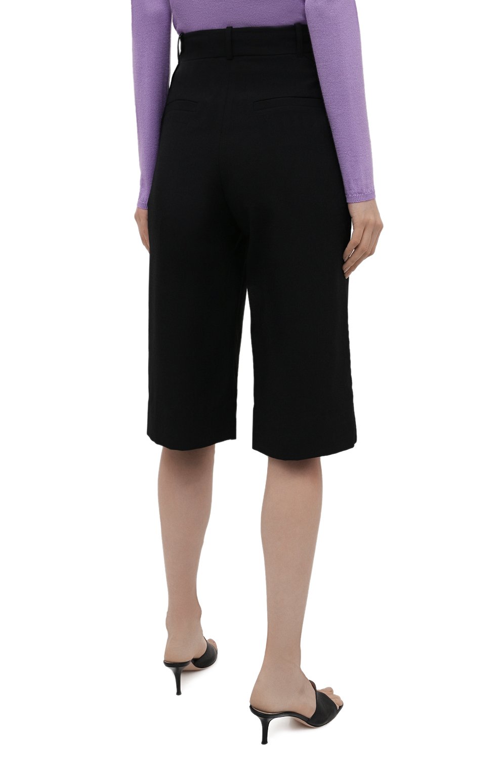 Шорты LOW CLASSIC черного цвета по цене 25050 руб., арт. L0W21SS_SR02BK, фото 4 Шорты LOW CLASSIC, арт. L0W21SS_SR02BK, фото 4