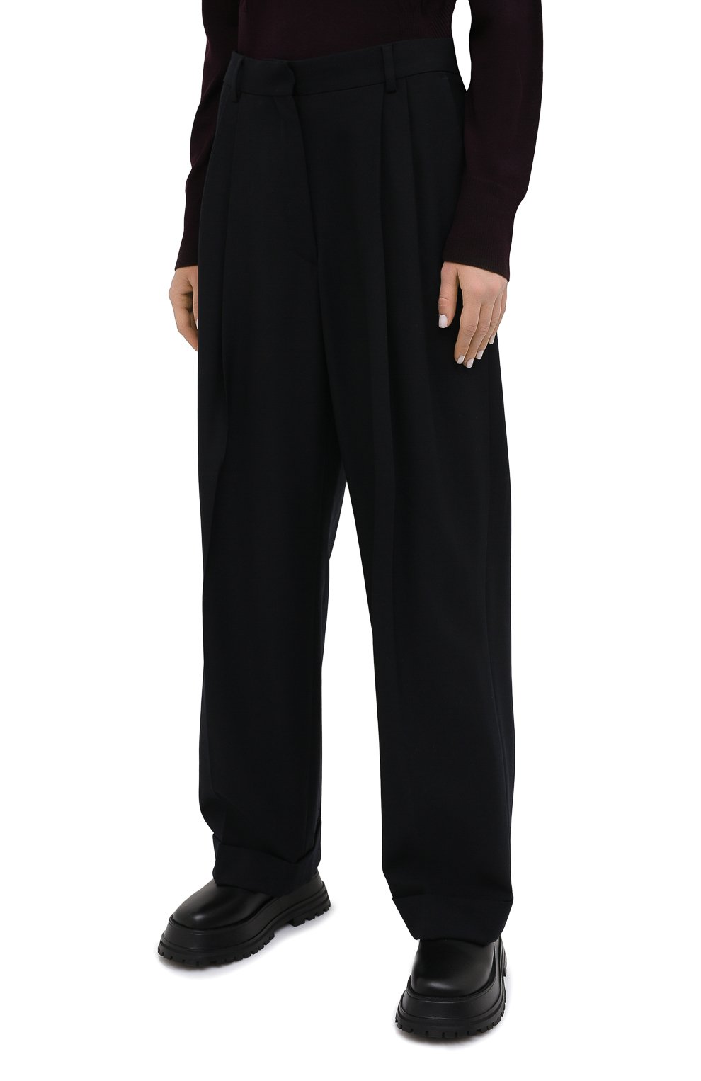 Шерстяные брюки DRIES VAN NOTEN черного цвета по цене 69700 руб., арт. 202-10913-1224, фото 3 Шерстяные брюки DRIES VAN NOTEN, арт. 202-10913-1224, фото 3