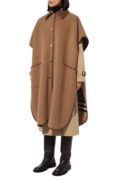 Шерстяной кейп BURBERRY коричневого цвета по цене 318000 руб., арт. 8062629 A7028, фото 3 Шерстяной кейп BURBERRY, арт. 8062629 A7028, фото 3