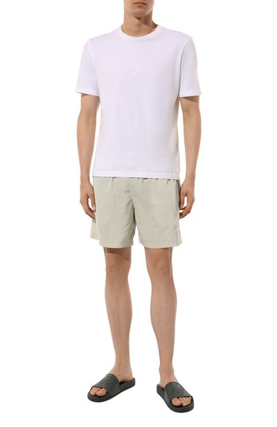 Шлепанцы EMPORIO ARMANI зеленого цвета по цене 7595 руб., арт. XVPS08/XN747, фото 2 Шлепанцы EMPORIO ARMANI, арт. XVPS08/XN747, фото 2