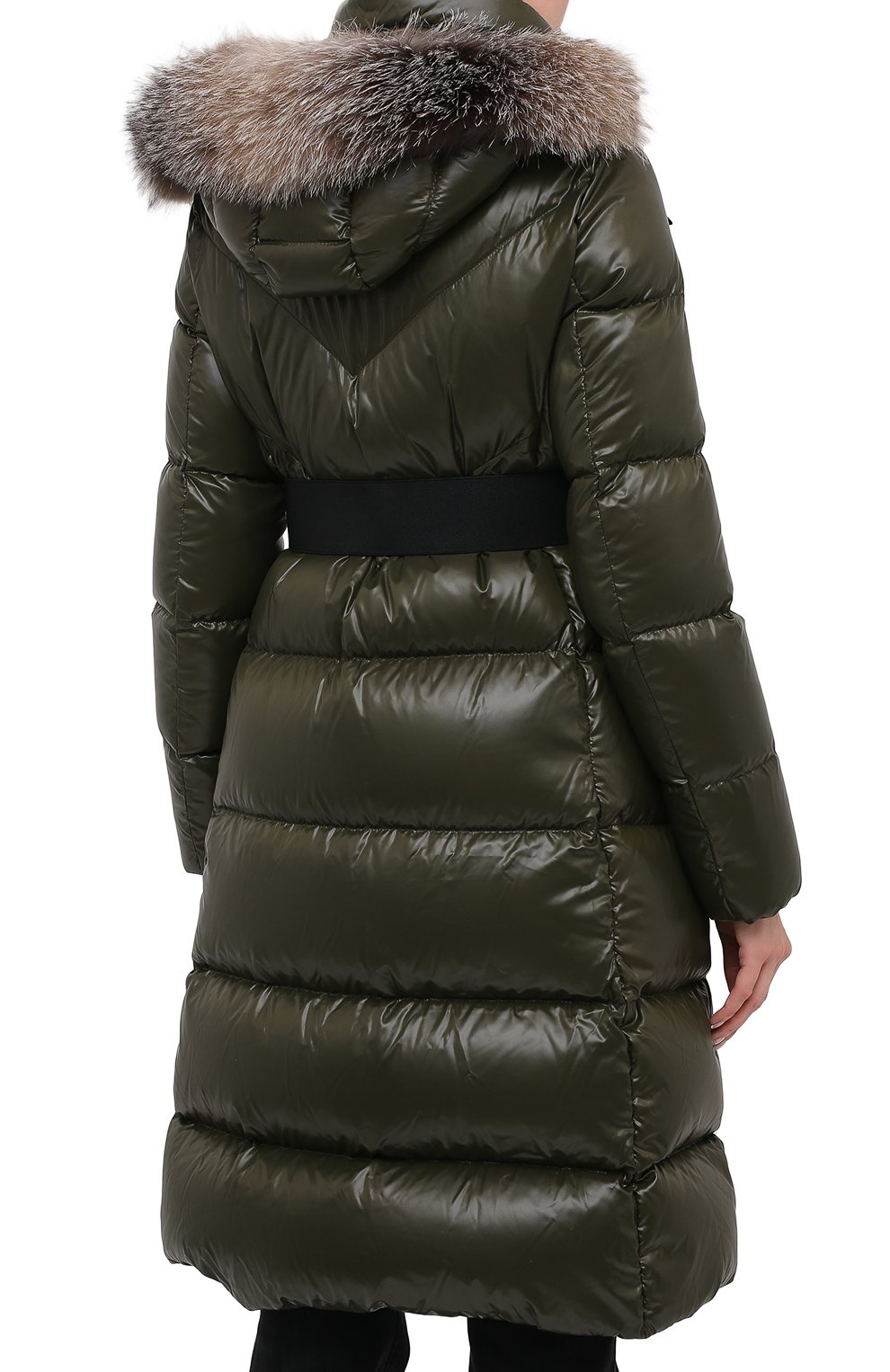 Пуховик MONCLER хаки цвета по цене 194500 руб., арт. F2-093-1C575-01-C0065, фото 4 Пуховик MONCLER, арт. F2-093-1C575-01-C0065, фото 4