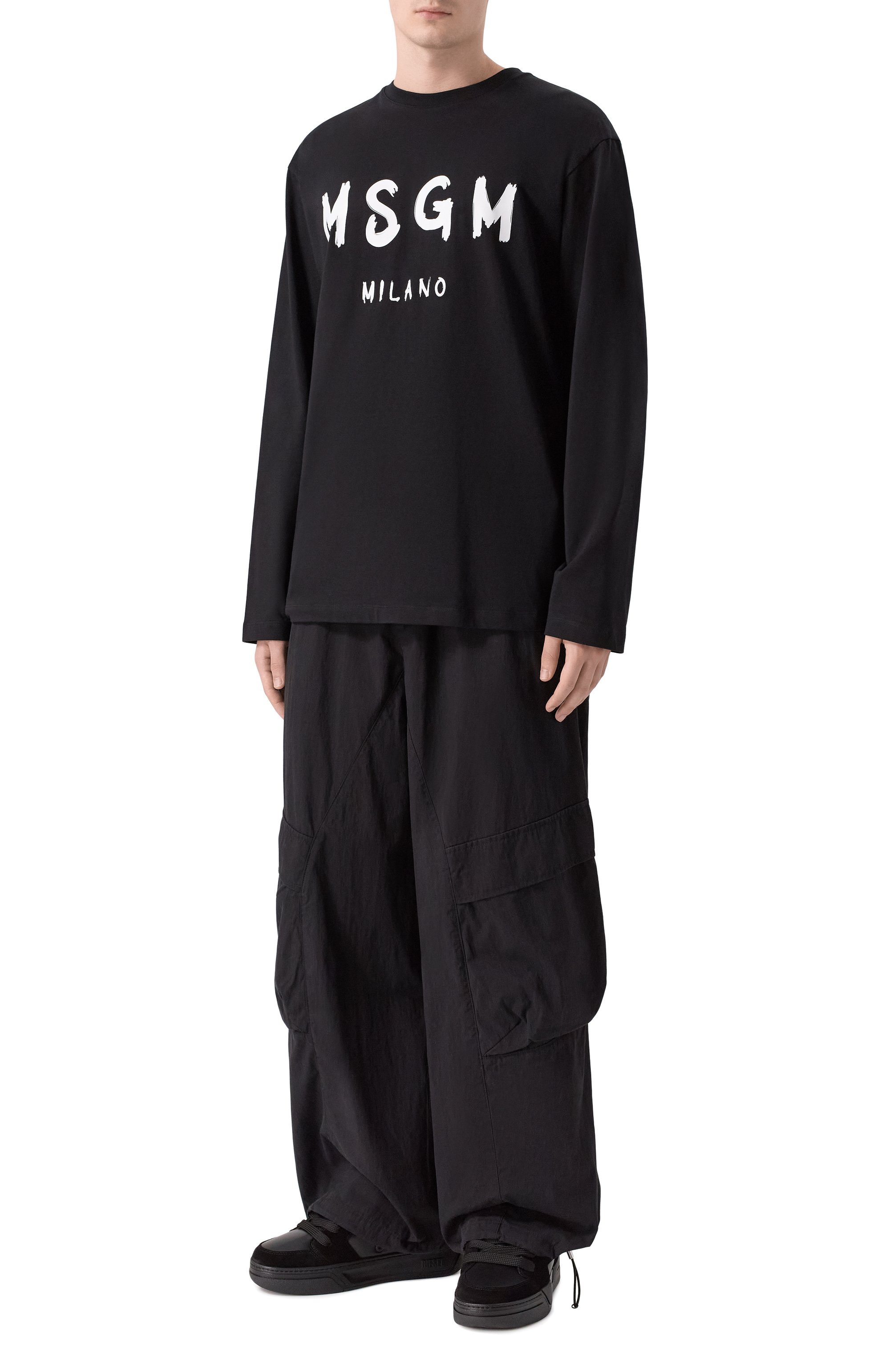 Хлопковый лонгслив MSGM черного цвета по цене 15550 руб., арт. 2000MM511/200002, фото 2 Хлопковый лонгслив MSGM, арт. 2000MM511/200002, фото 2