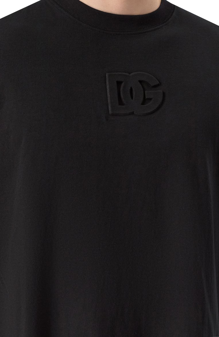 Мужская хлопковая футболка DOLCE & GABBANA черного цвета, арт. G8SN4Z/G702T | Фото 5 (Материал внешний: Хлопок; Длина (для топов): Стандартные; Рукава: Короткие; Принт: Без принта; Стили: Спорт-шик; Кросс-КТ: Джерси; Мужское Кросс-КТ: Футболка-одежда; Автоматизация состава: Проставлено; Размерность: Идёт в размер; Автоматизация ТО: Проставлено; Детали: Без декора)