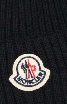 Мужская шерстяная шапка MONCLER темно-синего цвета, арт. E2-091-00299-00-02309 | Фото 3 (Материал: Текстиль, Шерсть; Кросс-КТ: Трикотаж; Материал сплава: Проставлено, Проверено; Нос: Не проставлено; Статус проверки: Проверено, Проверена категория)