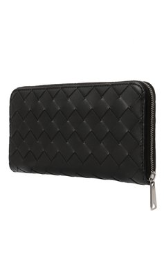 Мужской кожаное портмоне BOTTEGA VENETA черного цвета, арт. 814838/VCPQ4 | Фото 2 (Материал сплава: Проставлено; Нос: Не проставлено; Материал: Натуральная кожа)