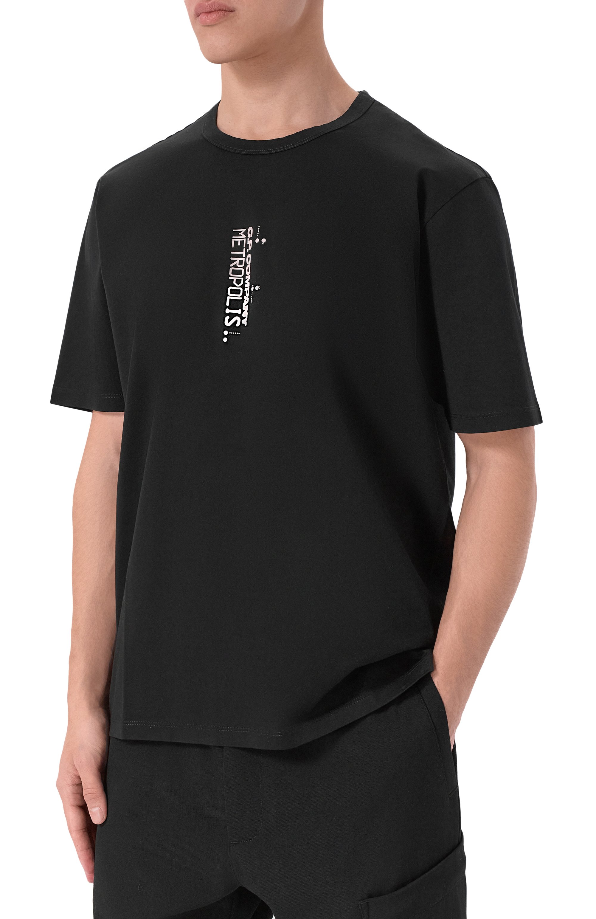 Хлопковая футболка C.P. COMPANY черного цвета по цене 19300 руб., арт. 19CLTS057A006370W, фото 3 Хлопковая футболка C.P. COMPANY, арт. 19CLTS057A006370W, фото 3