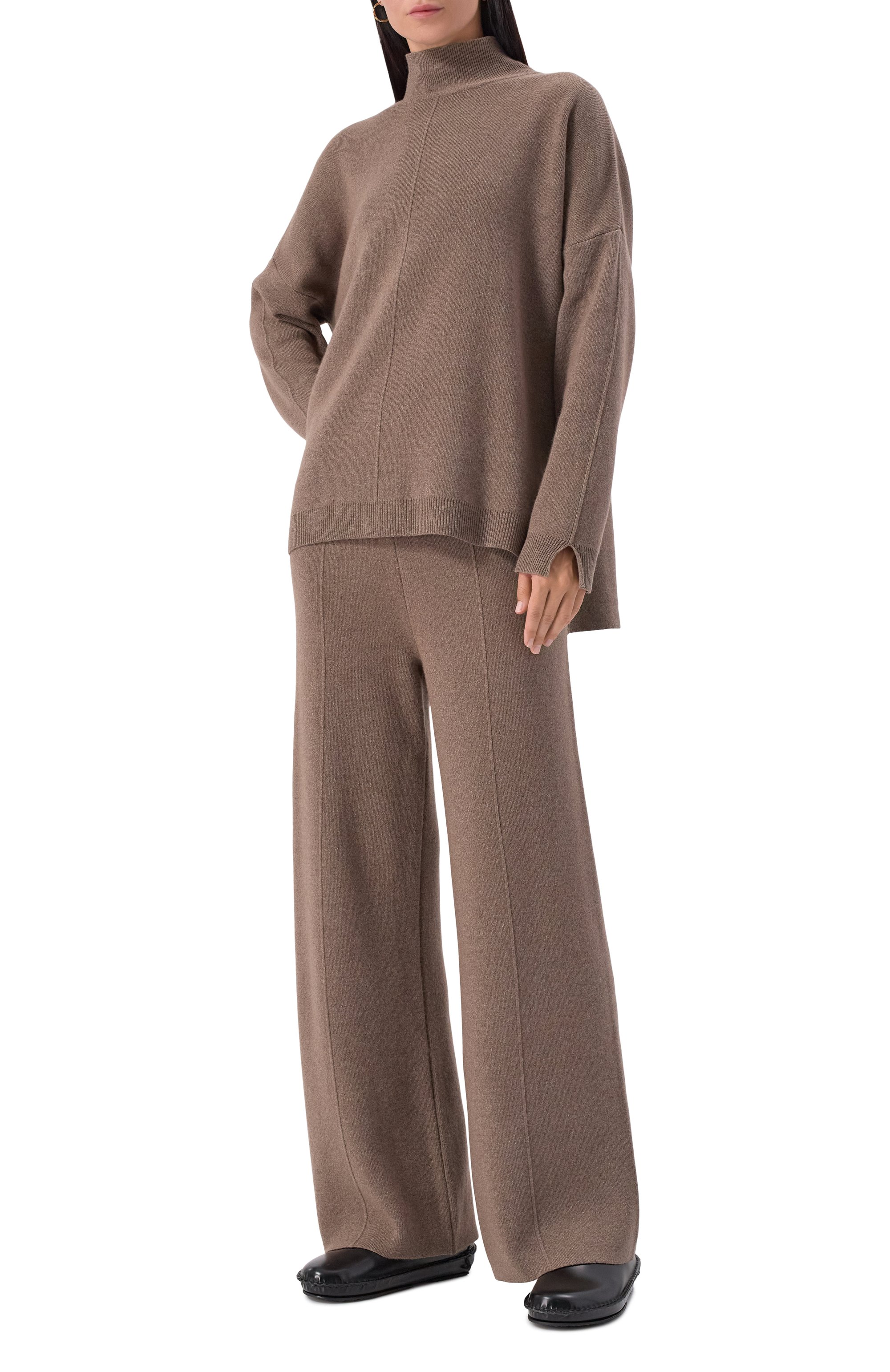 Кожаные сабо cargol HEREU черного цвета по цене 64150 руб., арт. CAR2SHWFA24, фото 3 Кожаные сабо cargol HEREU, арт. CAR2SHWFA24, фото 3