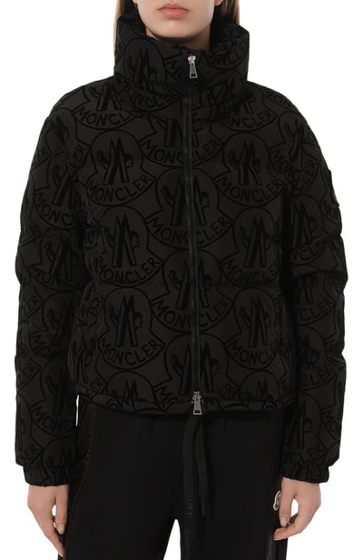 Пуховик merle MONCLER черного цвета по цене 199000 руб., арт. 1A002.02/59771, фото 3 Пуховик merle MONCLER, арт. 1A002.02/59771, фото 3