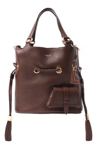 Темно-коричневый