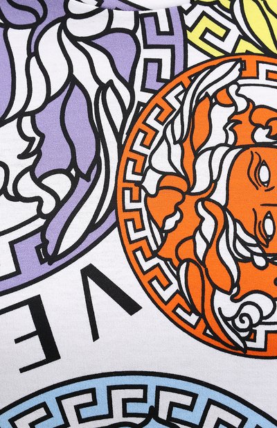 Хлопковая футболка VERSACE разноцветного цвета по цене 48350 руб., арт. A88678/1F00404, фото 5 Хлопковая футболка VERSACE, арт. A88678/1F00404, фото 5