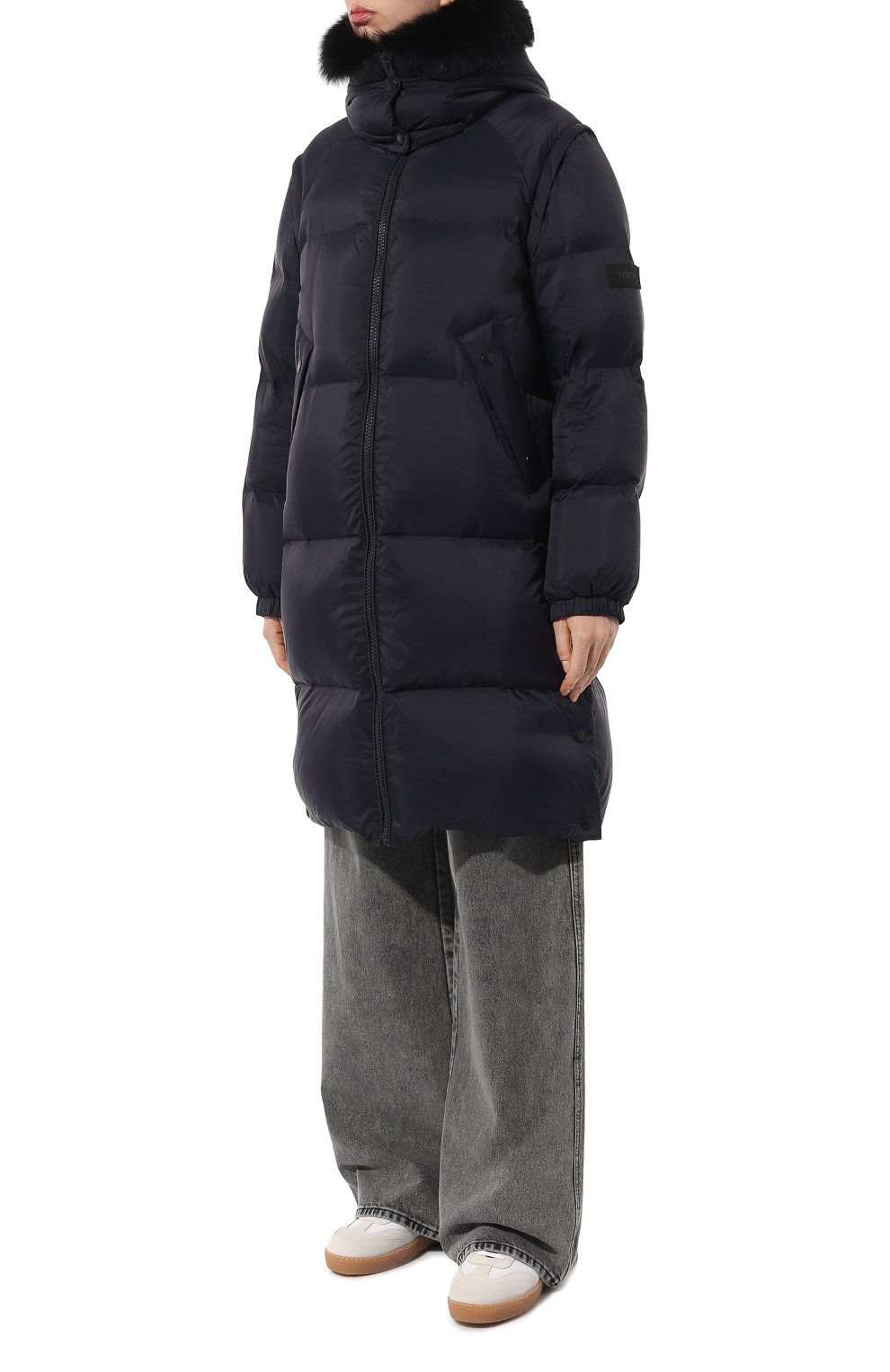 Пуховик YVES SALOMON темно-синего цвета по цене 188500 руб., арт. 23WFM06000DORD, фото 3 Пуховик YVES SALOMON, арт. 23WFM06000DORD, фото 3