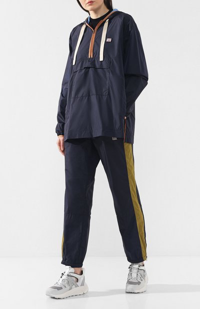 Брюки с лампасами ACNE STUDIOS темно-синего цвета по цене 19950 руб., арт. CK0004/W, фото 2 Брюки с лампасами ACNE STUDIOS, арт. CK0004/W, фото 2